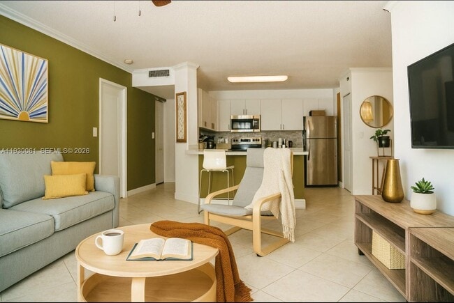 Photo - 19801 E Country Club Dr Unit 4604