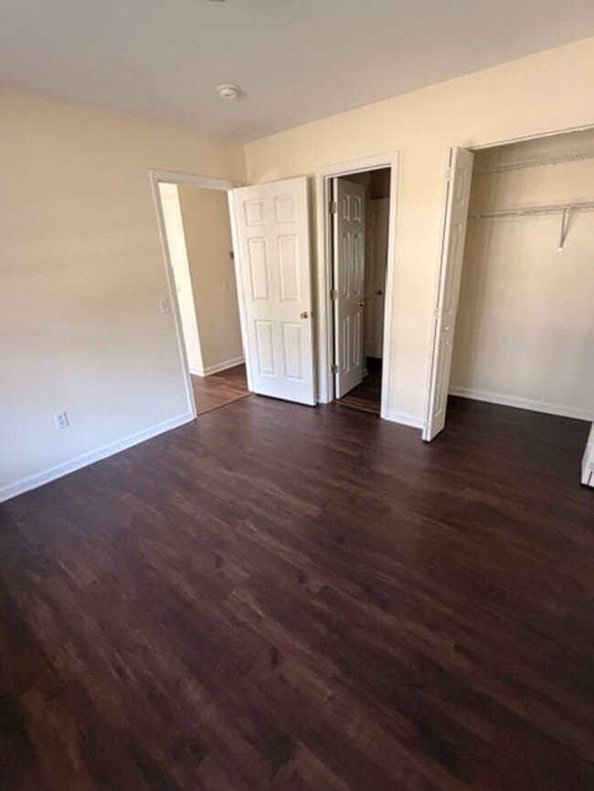 Photo - Beautiful and spacious! Ready for move in!