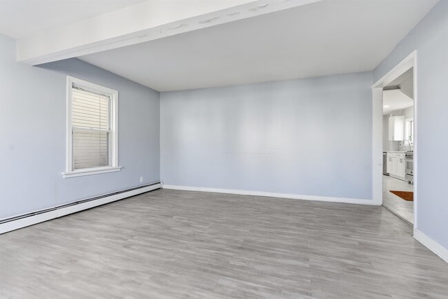 Photo - 336 W Palisade Ave