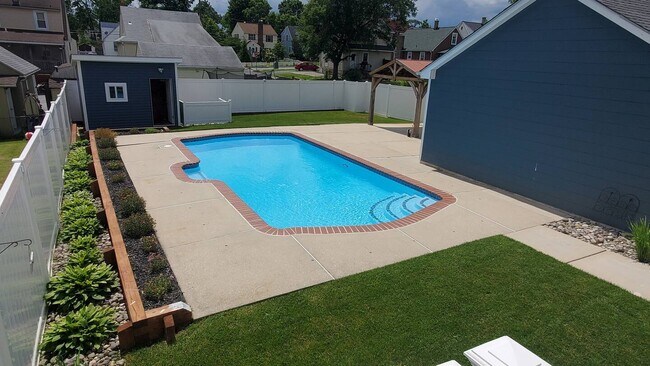 Photo - 2903 Topaz Rd Unit 1