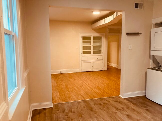 Photo - 1630 Lowrie St Unit 3