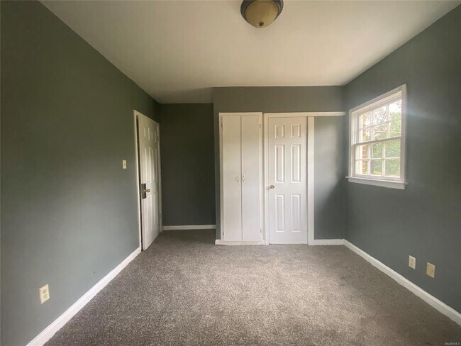 Photo - 2418 Cherry St