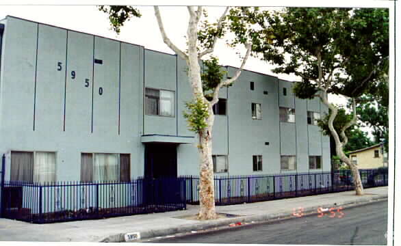 Photo - 5950 Loveland St Apartments