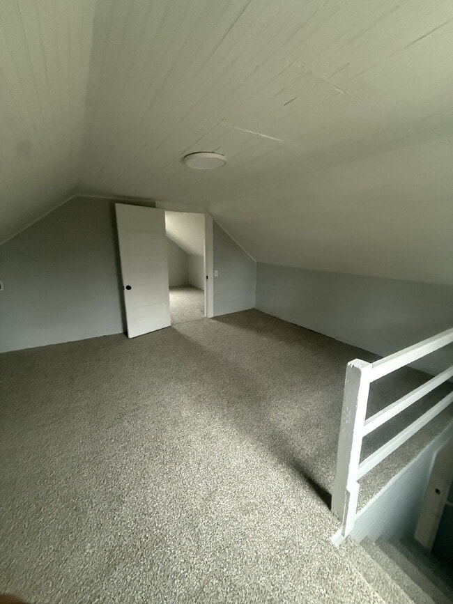 Photo - 2 bedroom 1 bath Home in Hurt VA with large yard just minutes to downtown Altavista.