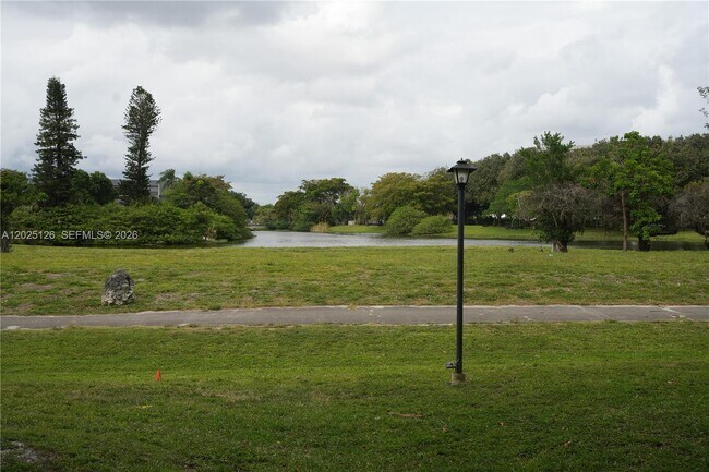 Photo - 6001 N Falls Cir Dr Unit 203