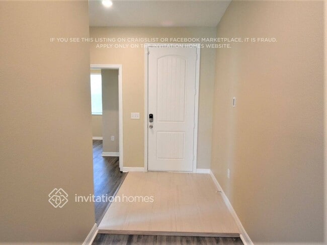 Photo - 4332 Moon Shadow Loop