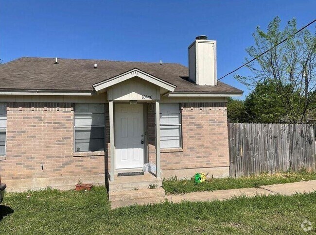 Building Photo - 104 Jim Cage Ln Rental