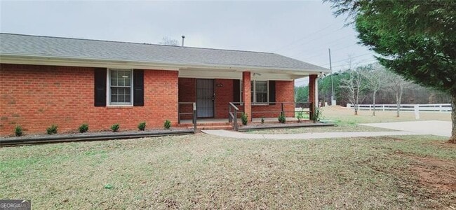 Building Photo - 1837 Access Rd Unit A