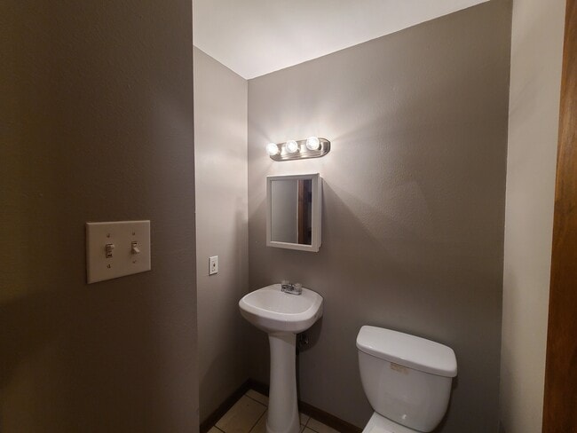 Photo - 3308 Pakenham Dr