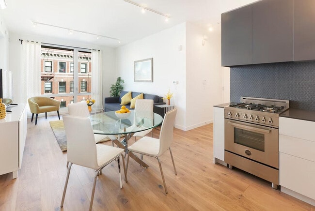 Photo - 55 Oak St Unidad ID1026487P