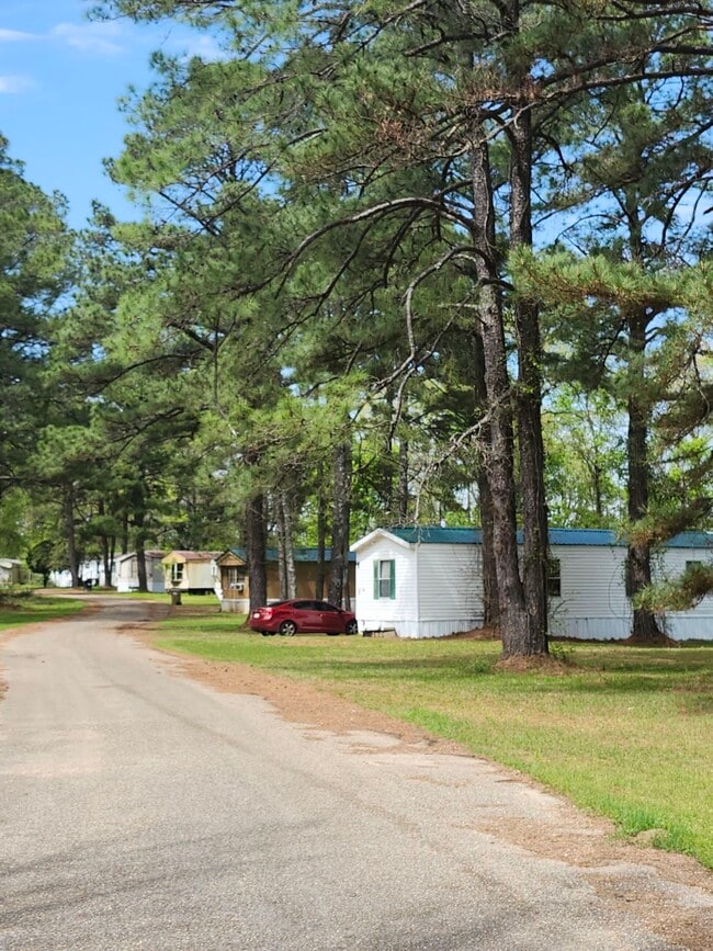 Building Photo - Hidden Acres Park. Rental