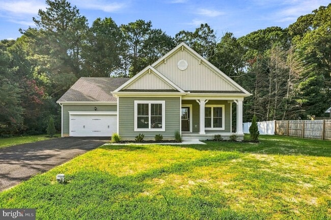 Building Photo - 34121 Juniper Dr
