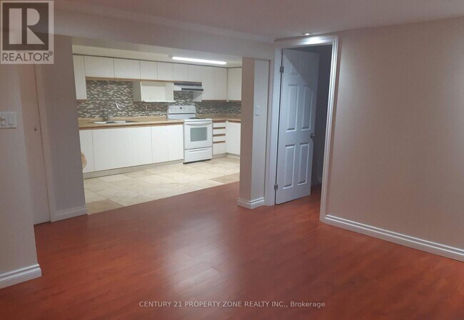 Photo - 164 Earnscliffe Cir