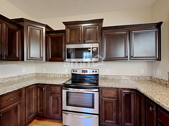 Photo - 112 Buster St