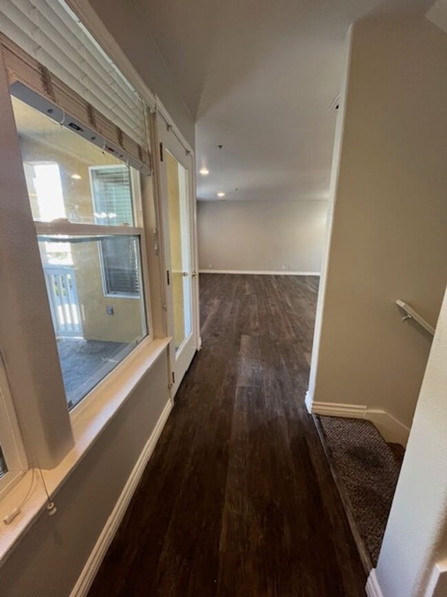 Photo - 1144 Walnut St