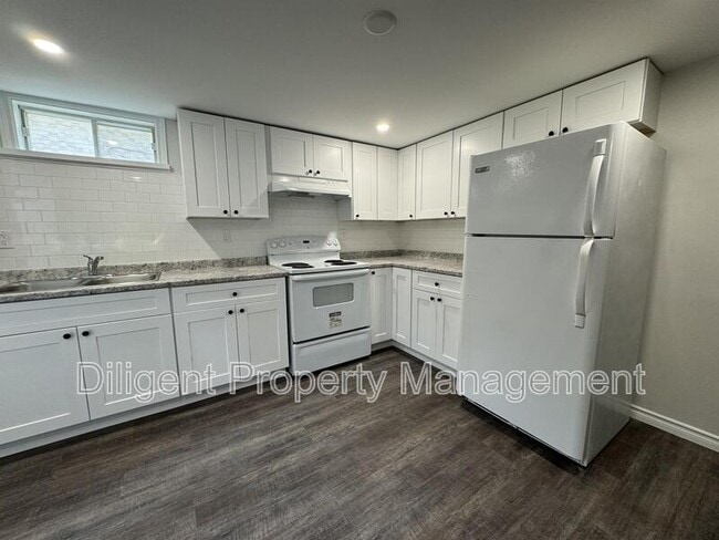Photo - 2193 Springwood Rd