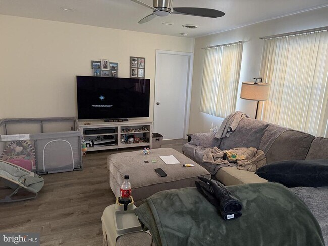 Photo - 7608 Heritage Dr