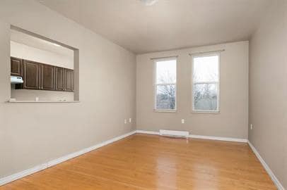 Photo - 677 Maryland St Unité 8