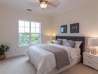 Photo - 2881 Meridian Ave