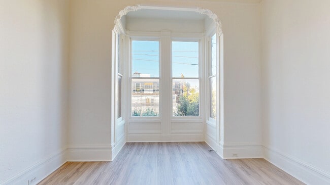 Photo - 3489 16th St