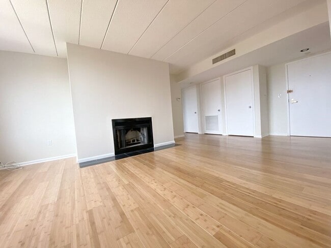 Photo - Amazing 2 bed 2 bath in Allston.... SEPT 1ST MOVE IN