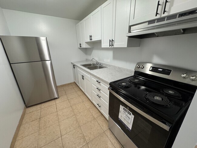 Photo - Carling Pointe Apartments