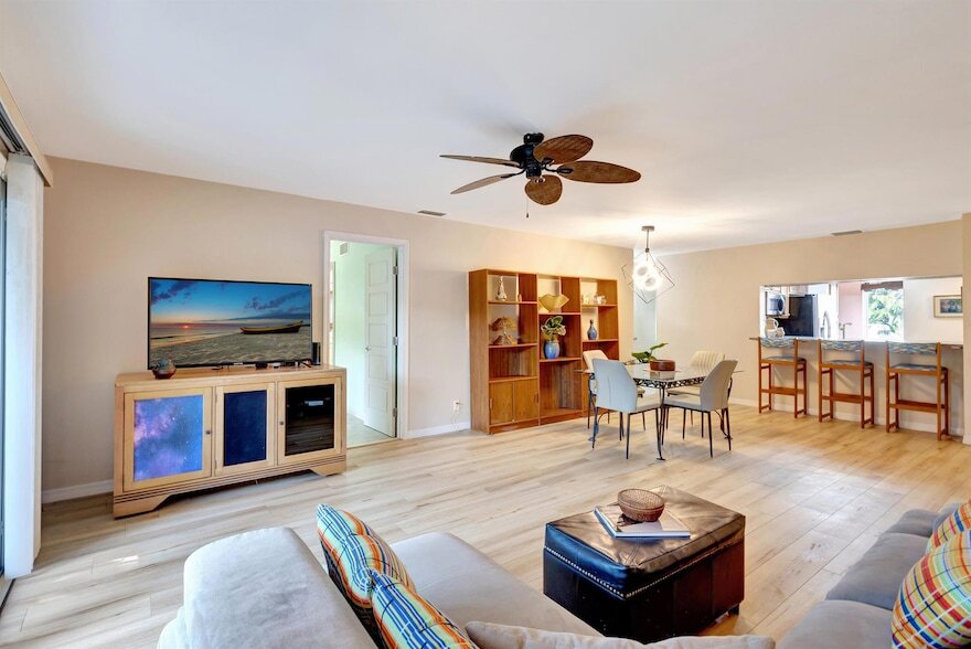 Photo - 3110 Surf Way