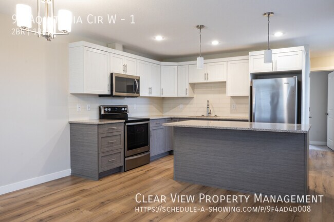 Photo - Beautiful 2 bedroom, 1 bathroom suite very close to the University! Unité 1