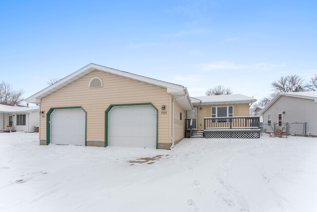 Photo - 3905 S Terry Ave Townhome