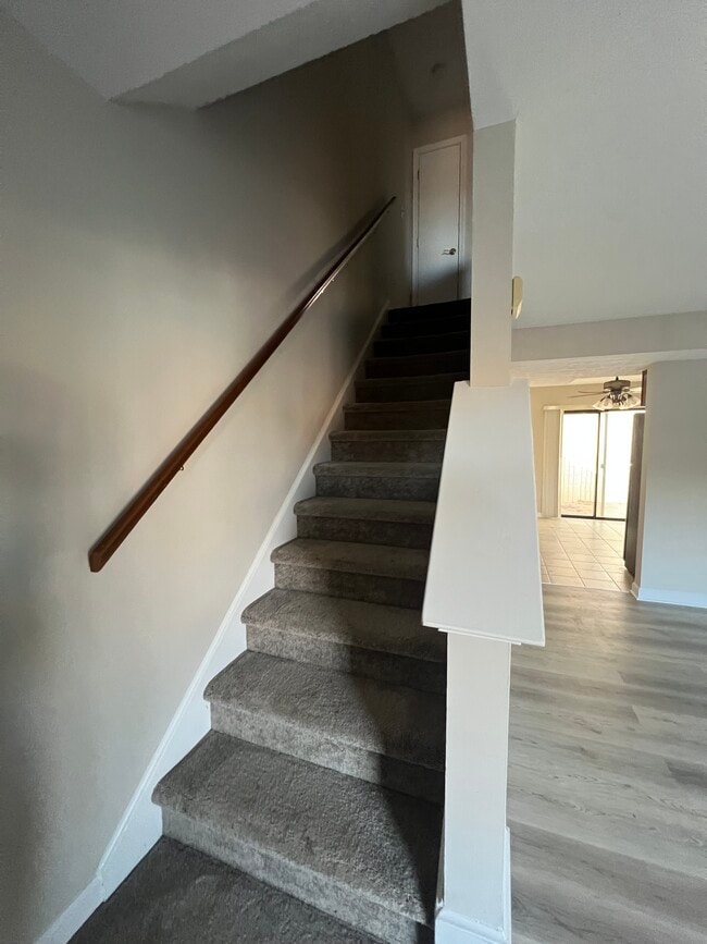 Photo - 500 Winchester Ave Unit B2