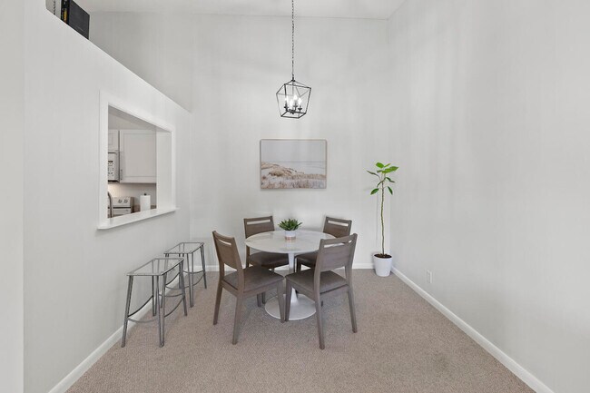 Photo - 6543 Chasewood Dr Unit G