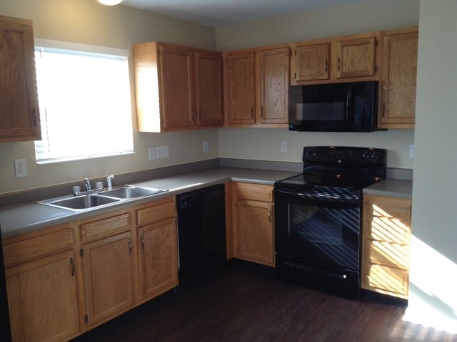 Photo - 118 Friar Tuck Dr