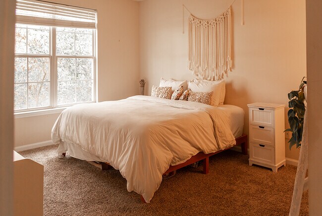 Owner's suite - 3510 Sterling Magnolia Ct N Apartment Unit Star