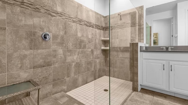 Photo - 8947 Amelia Downs Trail