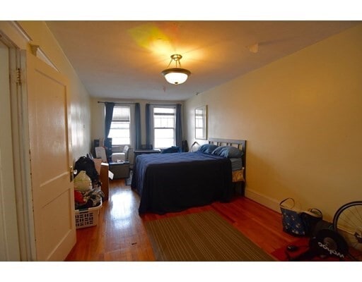 Photo - 110 Lanark Rd