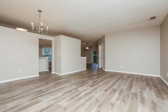 Photo - 7741 Wicklow Cir