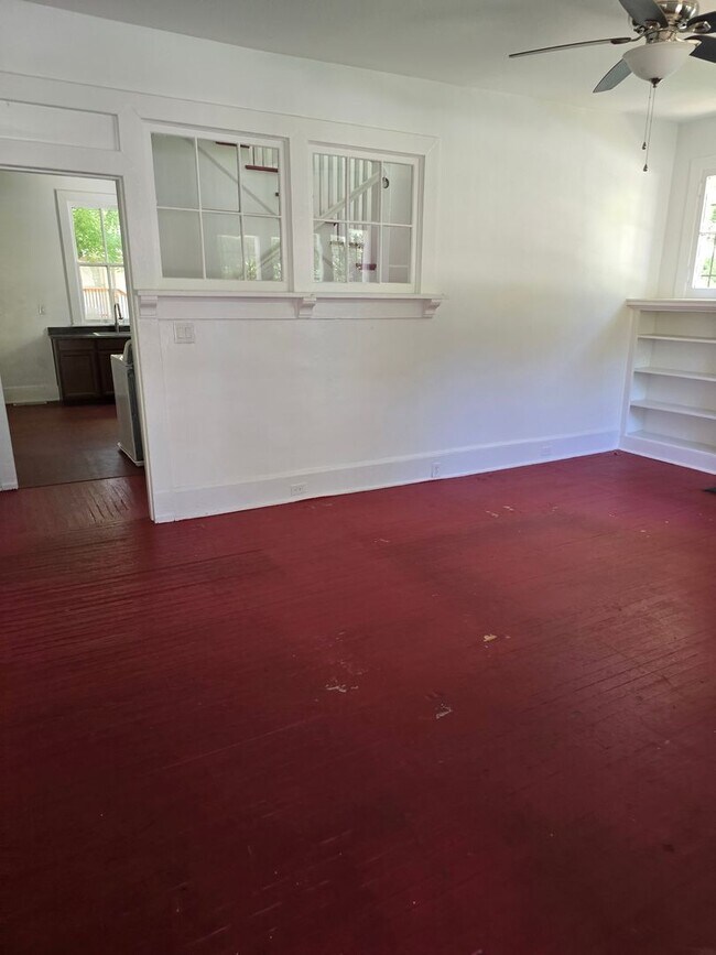 Photo - Old Shandon - SHORT TERM SUMMER RENTAL AVA...