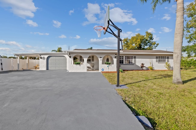 Photo - 4530 Underwood Dr