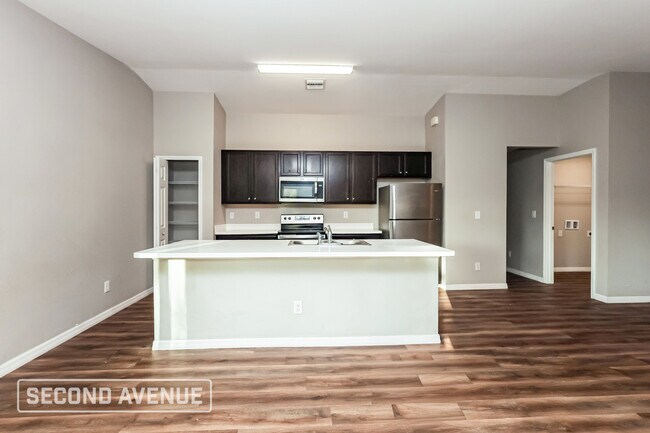 Photo - 3417 7th St SW