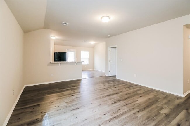 Photo - 11713 NW 100th St