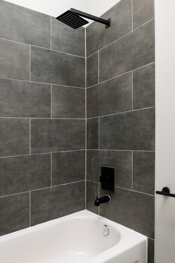 Photo - 417 Stonework Garden Ln