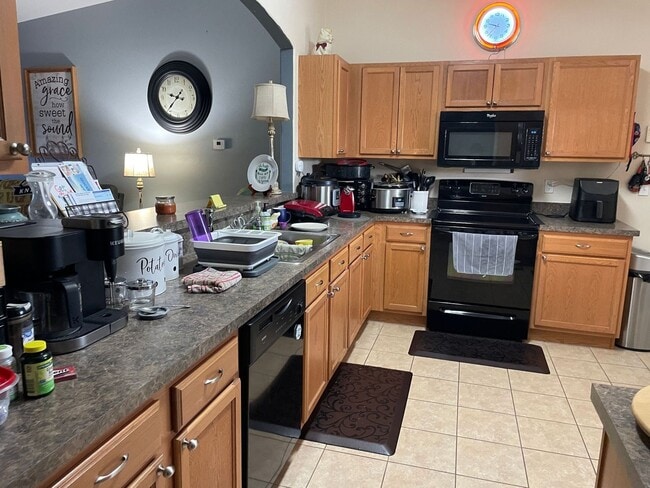 Photo - 1034 Glencove Ave NW