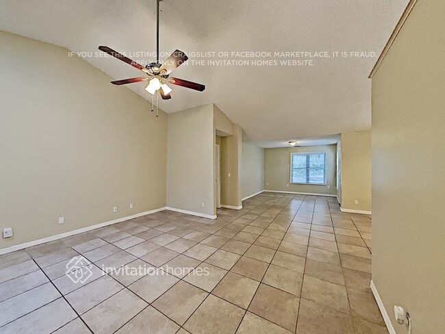 Photo - 4040 Waterview Loop