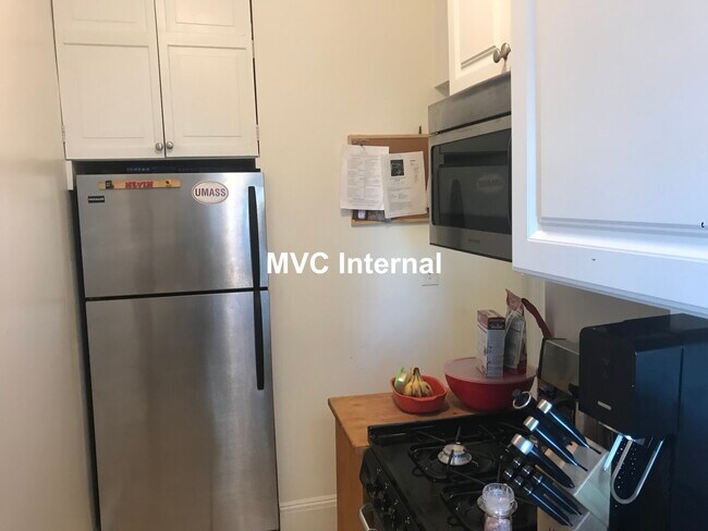 Photo - 1298 Commonwealth Ave