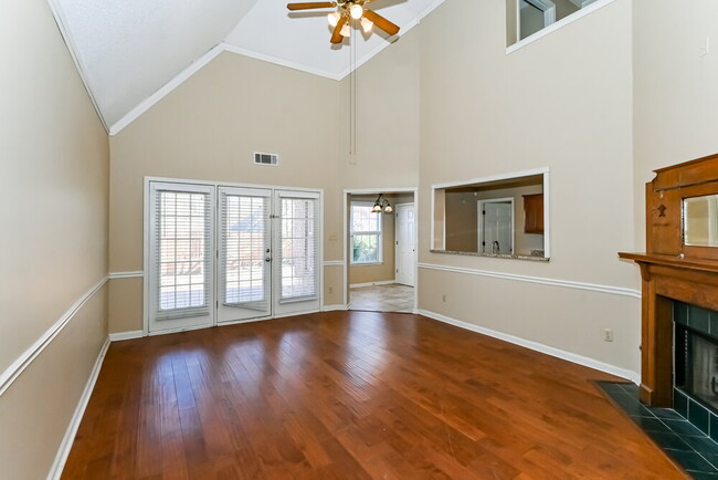 Photo - 1022 Appling Meadow Dr