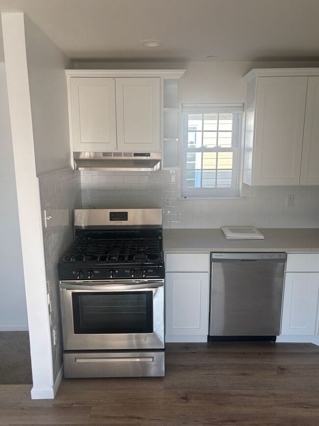 Photo - 62-61 De Costa Ave Unit 62-61 DeCosta Ave  2