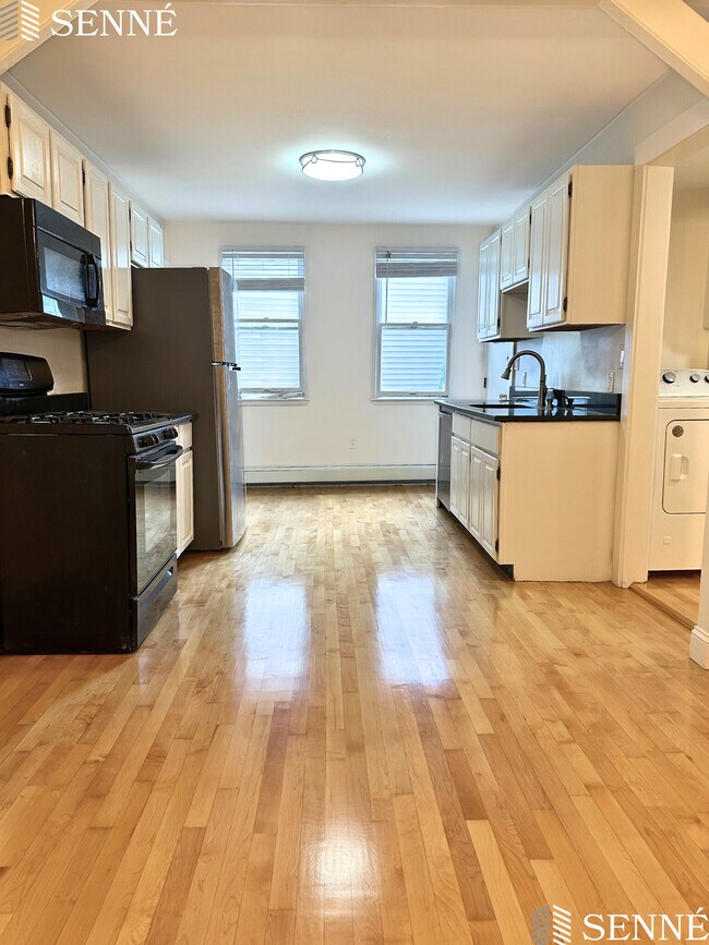 Photo - 36 Florence St Unit 36 Florence St. #1