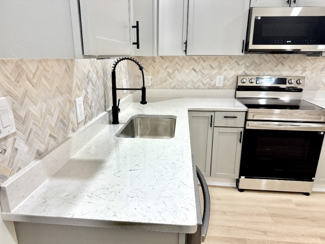 Photo - 1518 E Lanvale St