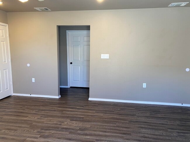 Photo - 7401 Waco Ave