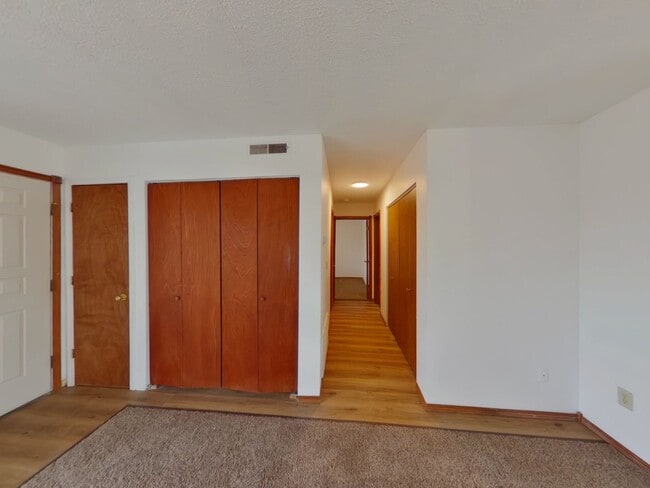 Photo - 3951 N Garland Cir